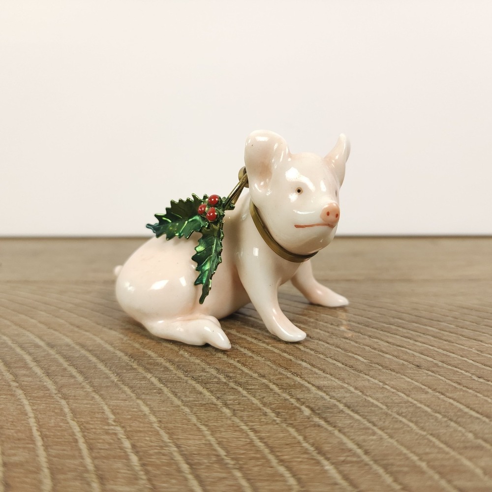 Vintage Porcelain Ceramic Pig Farm Animal Figurine with Holly Leaf